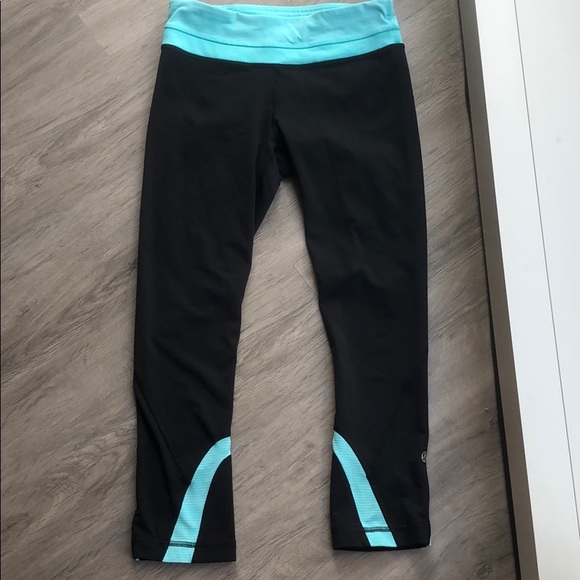 lululemon athletica Pants - Lululemon black/blue run inspire crop leggings